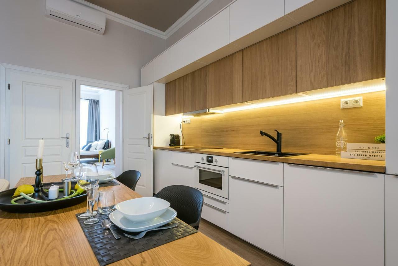 H75 Apartments Kosice Centre 외부 사진